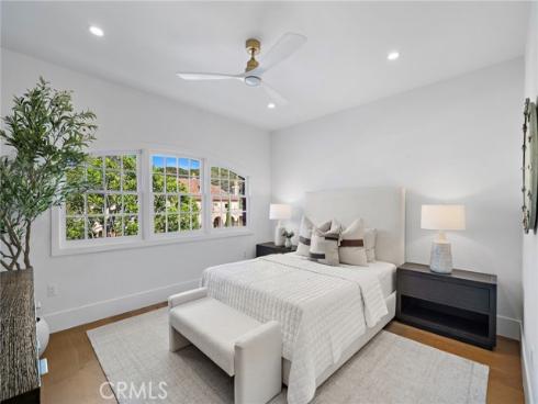50 Belcourt , Newport Beach, CA