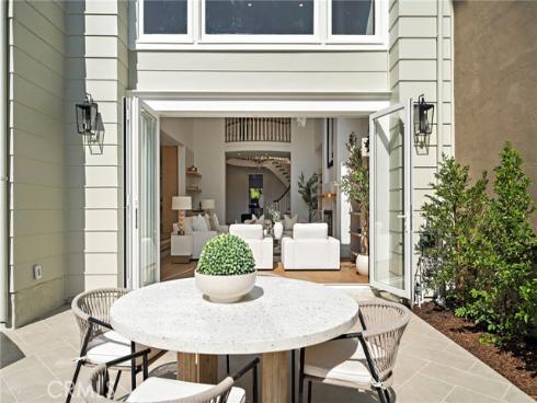 50 Belcourt , Newport Beach, CA