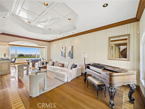 108 Kings Place , Newport Beach, CA
