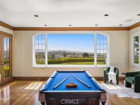 108 Kings Place , Newport Beach, CA
