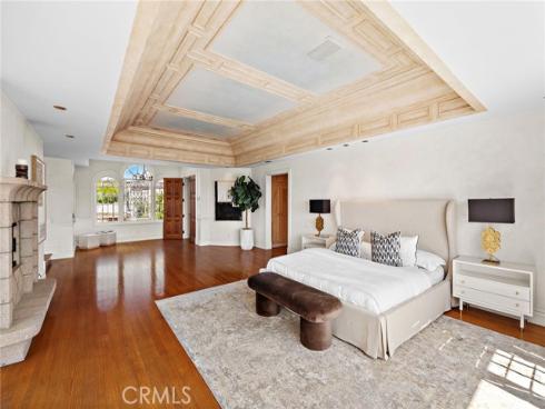 108 Kings Place , Newport Beach, CA