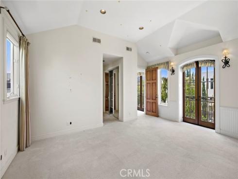 108 Kings Place , Newport Beach, CA