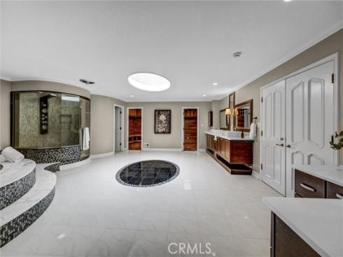 81 Royal Saint George Road, Newport Beach, CA