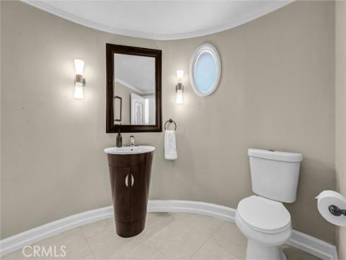 81 Royal Saint George Road, Newport Beach, CA