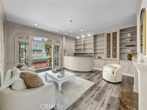 81 Royal Saint George Road, Newport Beach, CA