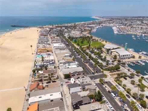 1527 W Balboa , Newport Beach, CA
