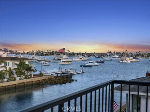 113 Grand Canal , Newport Beach, CA