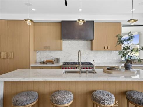 113 Grand Canal , Newport Beach, CA
