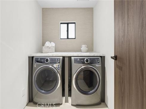 503 J , Newport Beach, CA