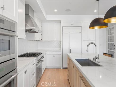 4014 Channel Place, Newport Beach, CA