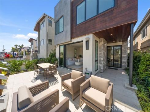 4014 Channel Place, Newport Beach, CA