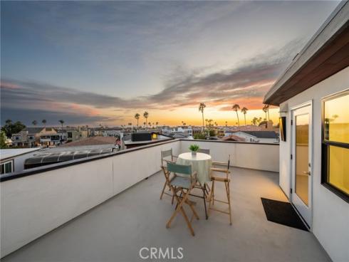 4014 Channel Place, Newport Beach, CA