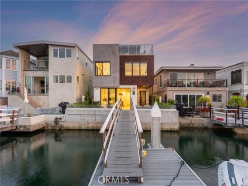 4014 Channel Place, Newport Beach, CA