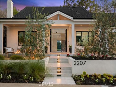 2207 Port Harwick