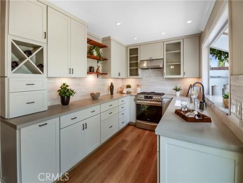 2214 Vista Hogar , Newport Beach, CA