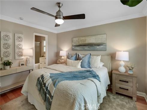 2214 Vista Hogar , Newport Beach, CA