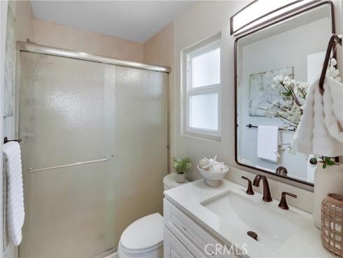 2214 Vista Hogar , Newport Beach, CA