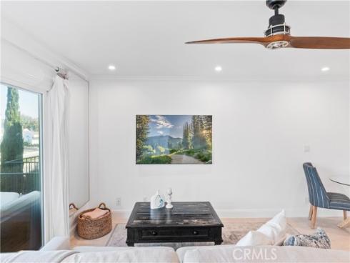 500  Cagney  205  Lane, Newport Beach, CA