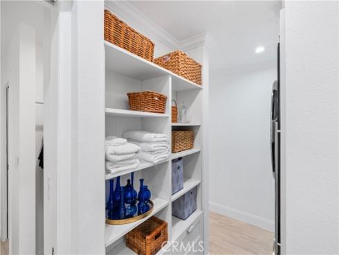 500  Cagney  205  Lane, Newport Beach, CA