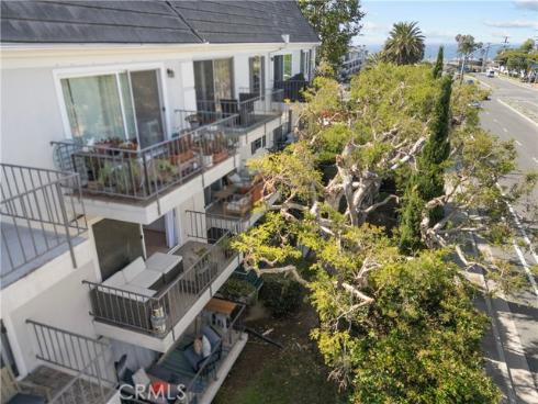 500  Cagney  205  Lane, Newport Beach, CA