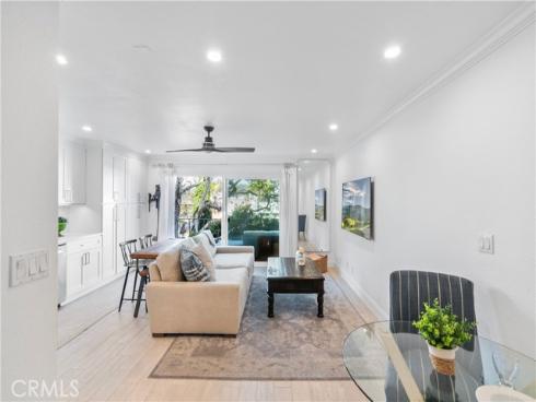 500  Cagney  205  Lane, Newport Beach, CA