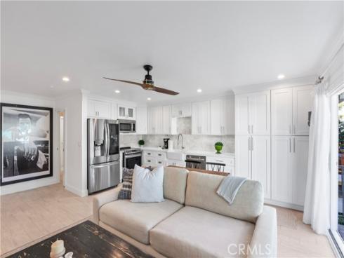 500  Cagney  205  Lane, Newport Beach, CA