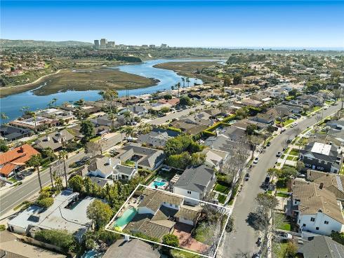 1924 Leeward Lane, Newport Beach, CA