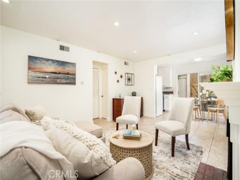 12 Latitude Court, Newport Beach, CA