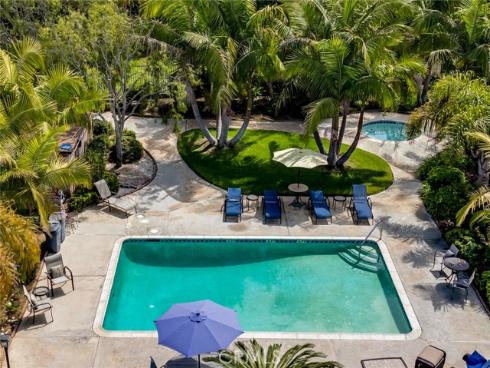 12 Latitude Court, Newport Beach, CA