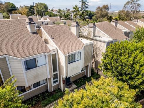 12 Latitude Court, Newport Beach, CA