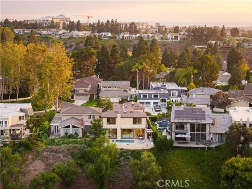 2 Rue Biarritz , Newport Beach, CA