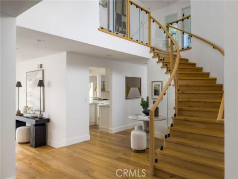 2572 Bayshore Drive, Newport Beach, CA