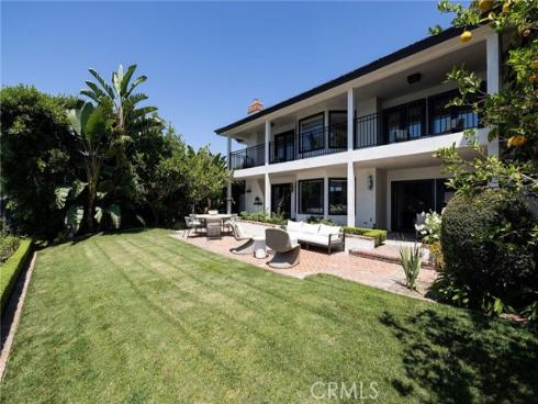 2572 Bayshore Drive, Newport Beach, CA