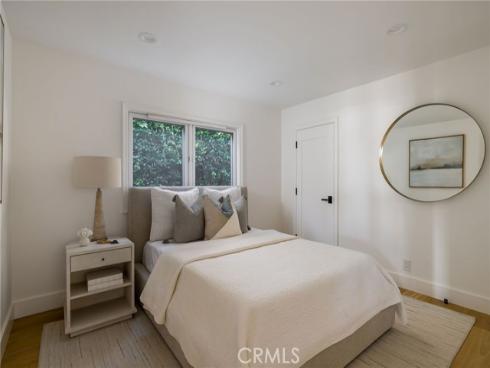 2572 Bayshore Drive, Newport Beach, CA
