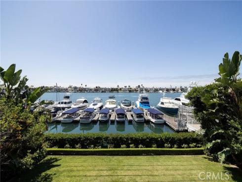 2572 Bayshore Drive, Newport Beach, CA