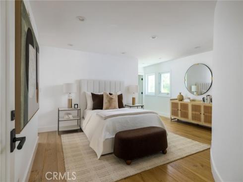 2572 Bayshore Drive, Newport Beach, CA