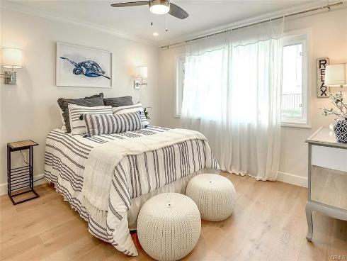 1184 Rutland Rd Unit 3 , Newport Beach, CA