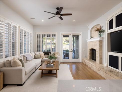 26 Peppertree , Newport Beach, CA