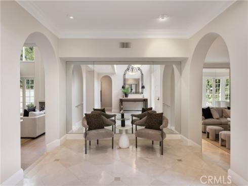 26 Belcourt , Newport Beach, CA