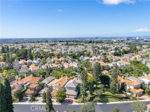 26 Belcourt , Newport Beach, CA