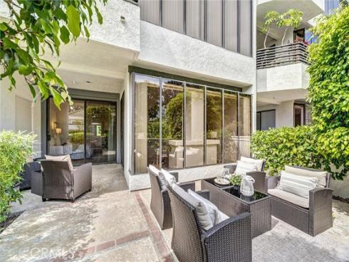 230 Lille 102 , Newport Beach, CA