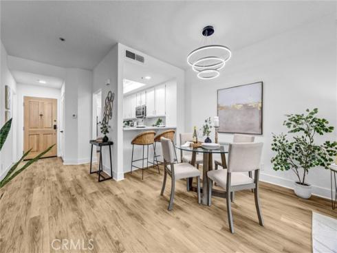230 Lille 102 , Newport Beach, CA