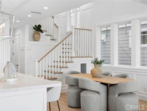 1105 N Bay Front , Newport Beach, CA