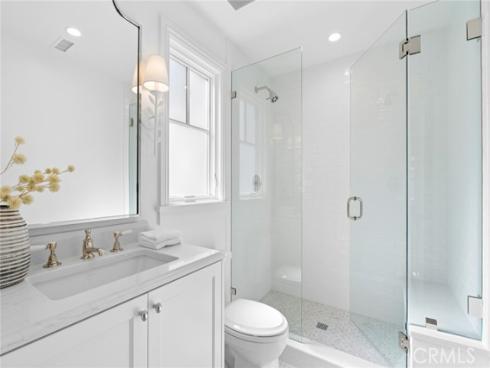 1105 N Bay Front , Newport Beach, CA