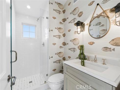 1105 N Bay Front , Newport Beach, CA