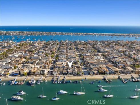 1105 N Bay Front , Newport Beach, CA