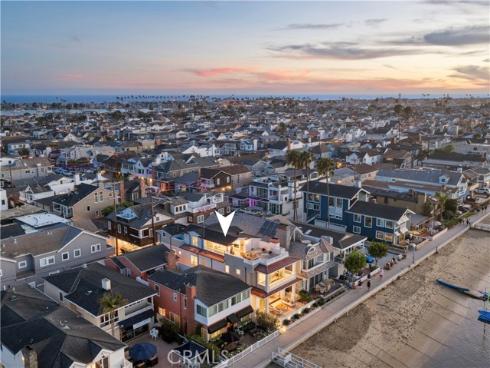 1105 N Bay Front , Newport Beach, CA