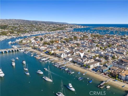 1105 N Bay Front , Newport Beach, CA