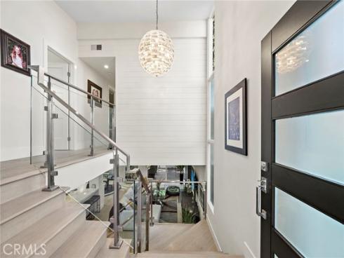 526 Vista Grande , Newport Beach, CA