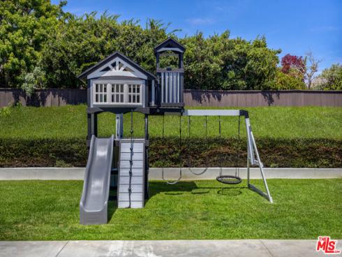 912 Aleppo Street, Newport Beach, CA